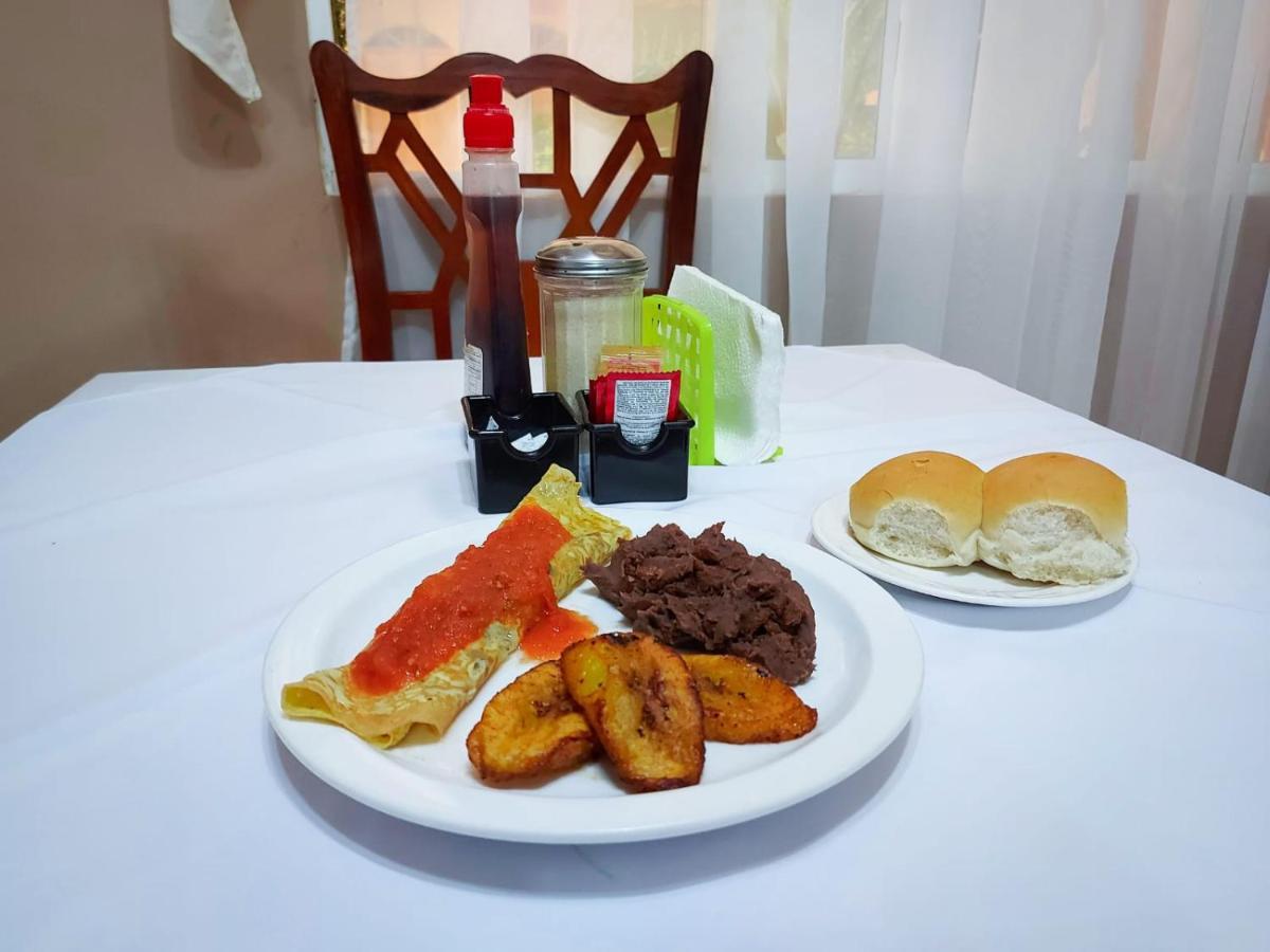 סן מיגל Hotel Continental Plaza מראה חיצוני תמונה