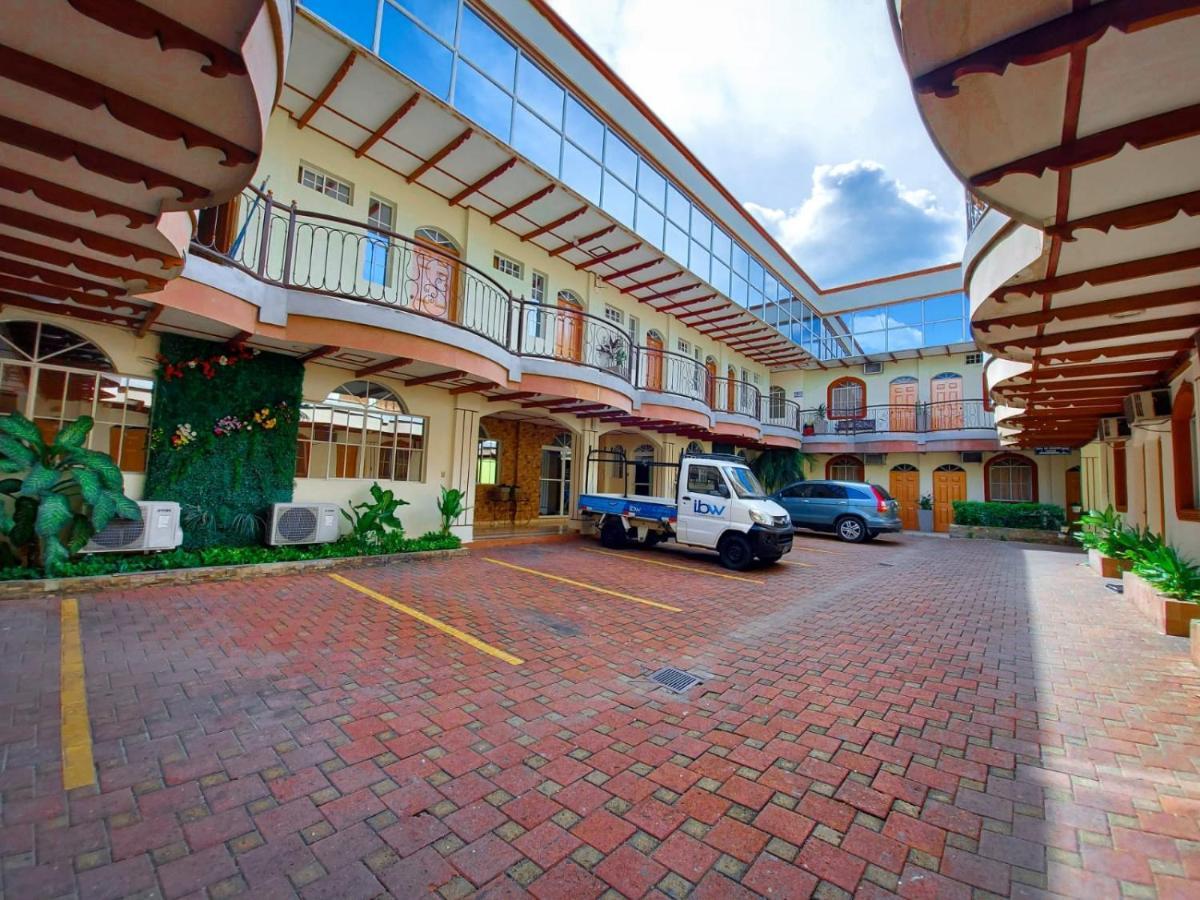 סן מיגל Hotel Continental Plaza מראה חיצוני תמונה